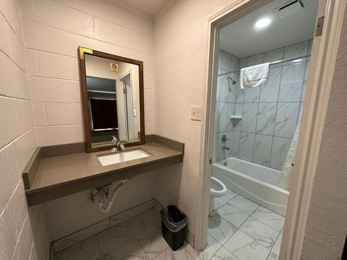 Llano Motel Екстериор снимка