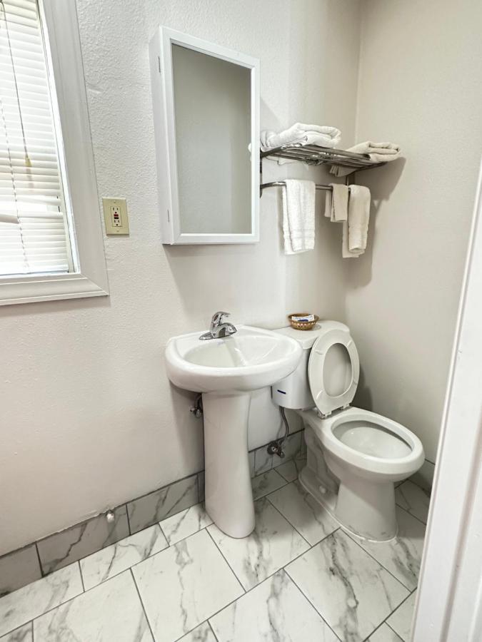 Llano Motel Екстериор снимка