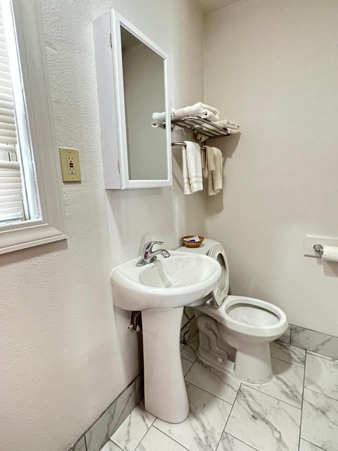 Llano Motel Екстериор снимка