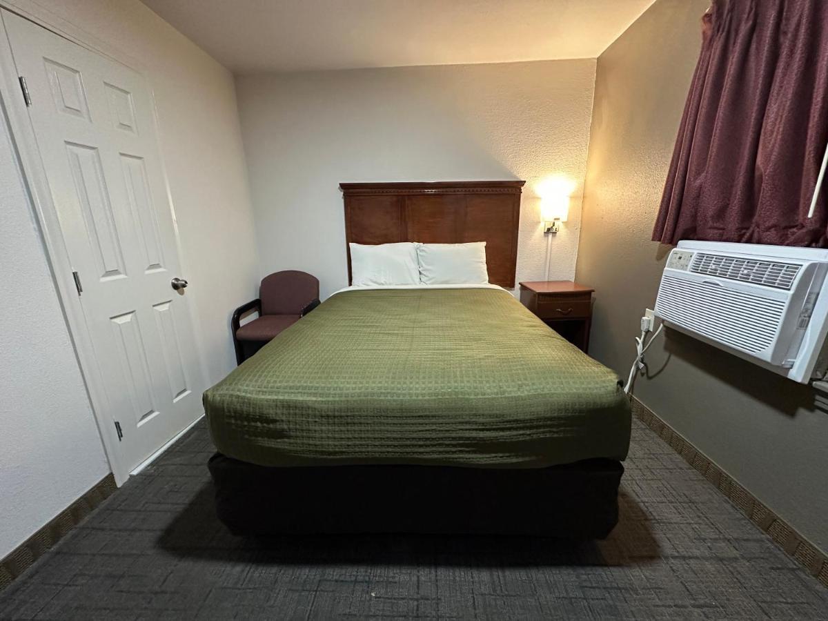 Llano Motel Екстериор снимка